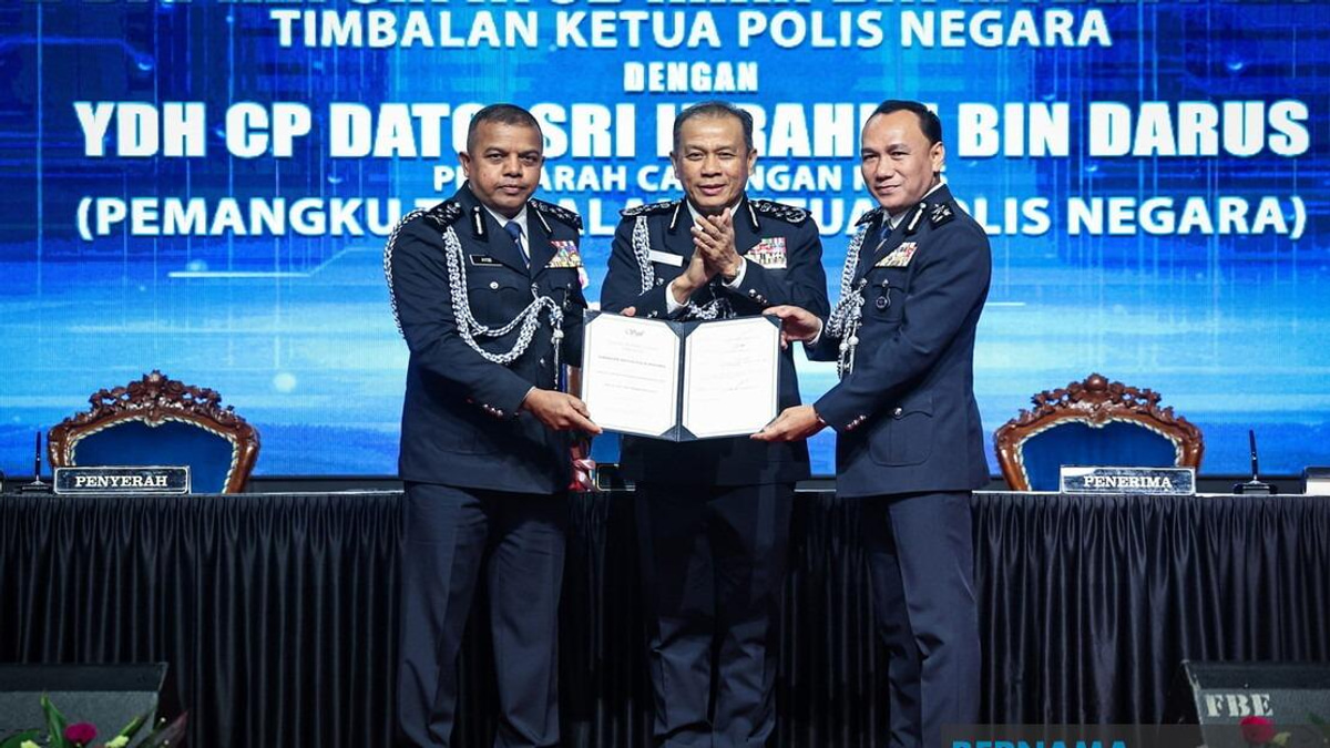 Ayob Khan's 35-Year Police Career Marked by Integrity and Unwavering Commitment to Rule of Law, Says IGP