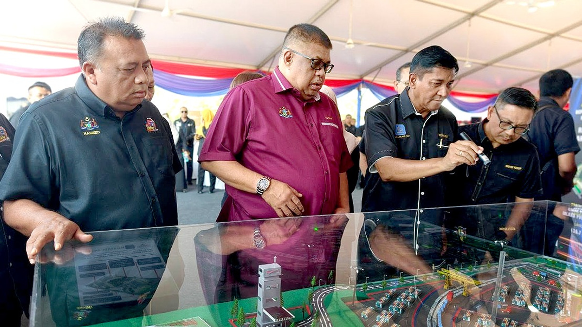 Melaka to Build RM129 Million Port Access Road as Part of Major Logistics Push