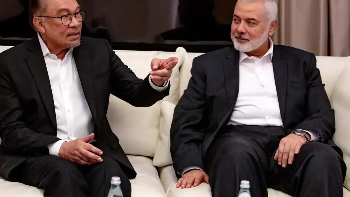 Anwar Dismisses Claims of Hamas Training Operations in Malaysia, Briefs Trump on Past Contacts