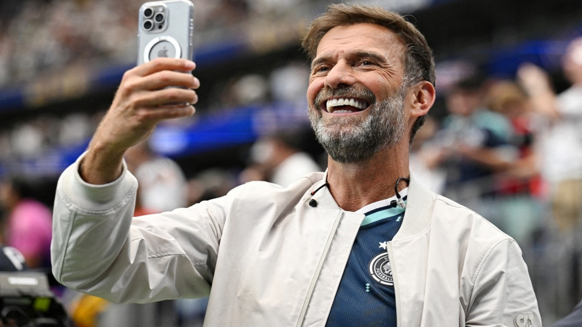 Klopp Signals Readiness for Germany Role as Negotiations Begin