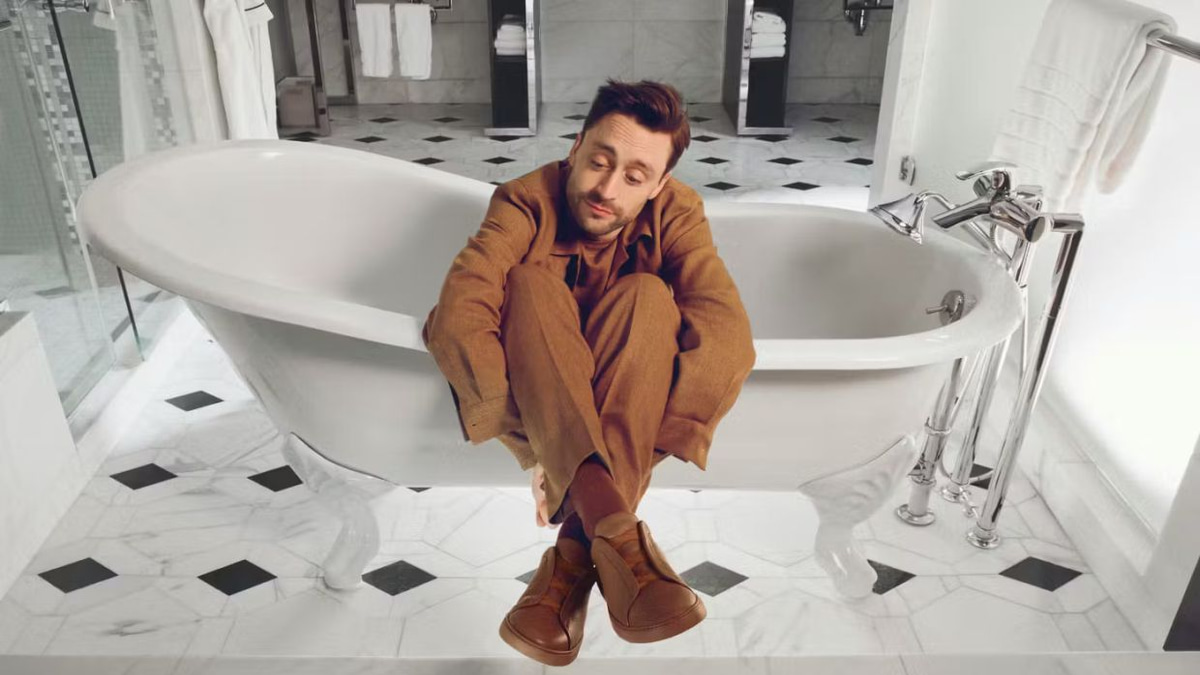 From Silicon Valley to the Boardroom: How Dress Sneakers Conquered Men's Professional Wardrobes