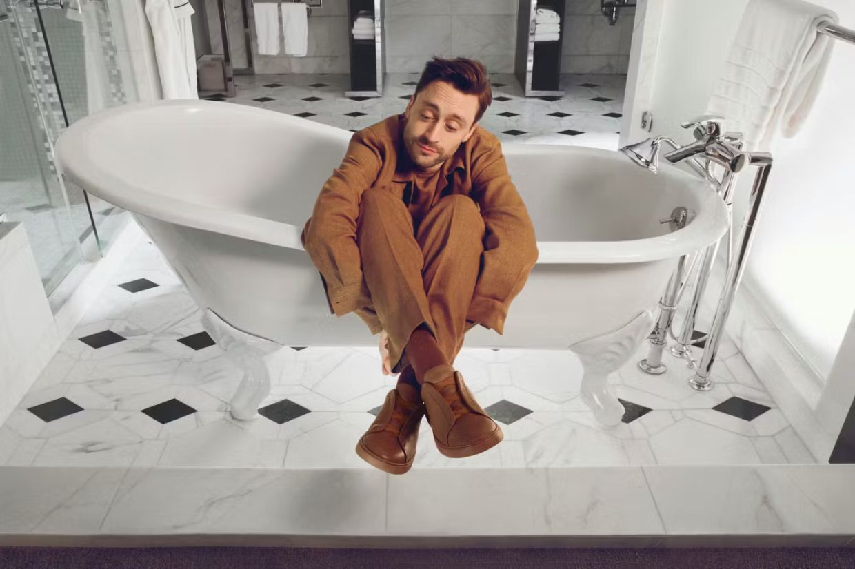 From Silicon Valley to the Boardroom: How Dress Sneakers Conquered Men's Professional Wardrobes