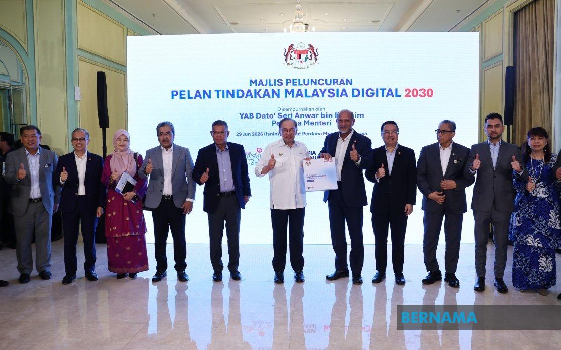PM Anwar Launches Malaysia Digital 2030 Action Plan to Transform Nation into AI Producer