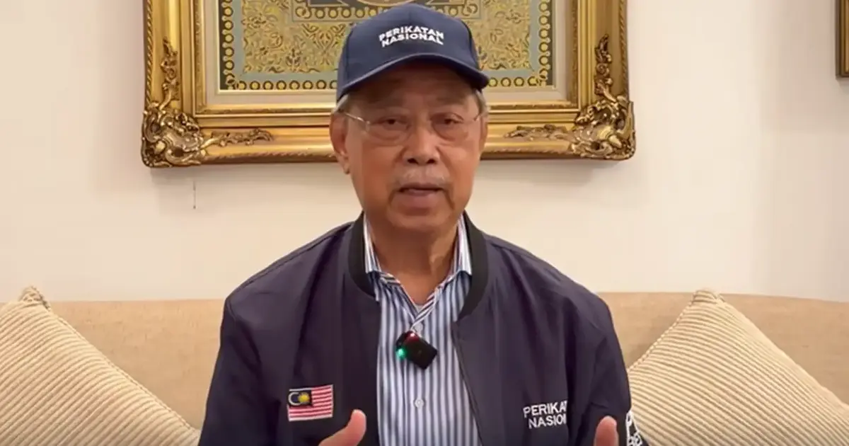 Muhyiddin Courts Johor Voters with 'Native Son' Appeal Ahead of Election