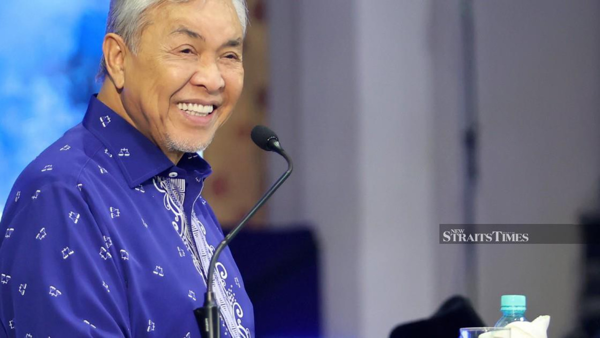 Zahid Says Strong Voter Turnout Could Shift Negri Sembilan Election Outcome in BN's Favour