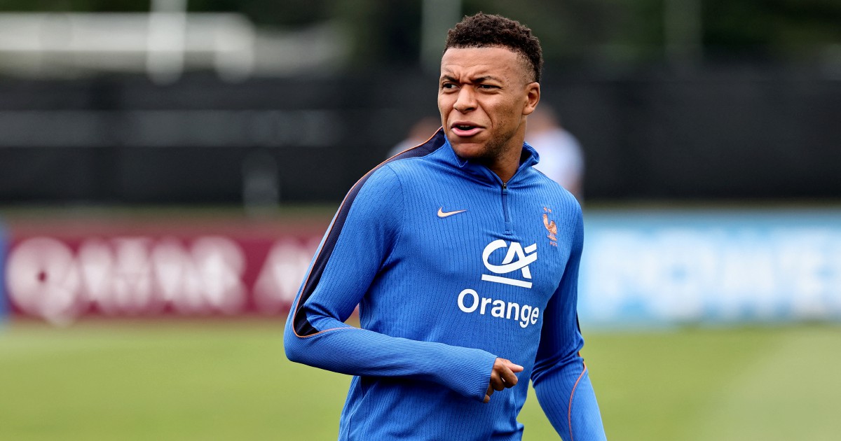 Paris Prosecutors Launch Investigation Into Paraguayan Lawmaker's Mbappe Comments