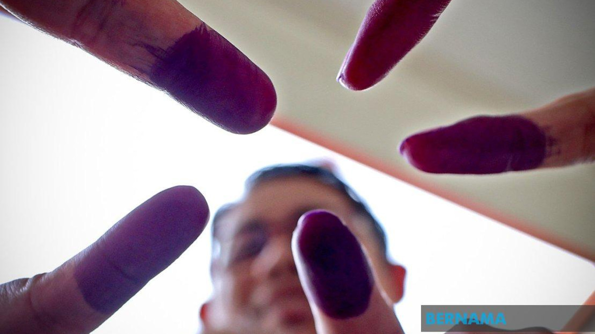 Young and Undecided Voters Set to Decide Johor's Tight Electoral Races
