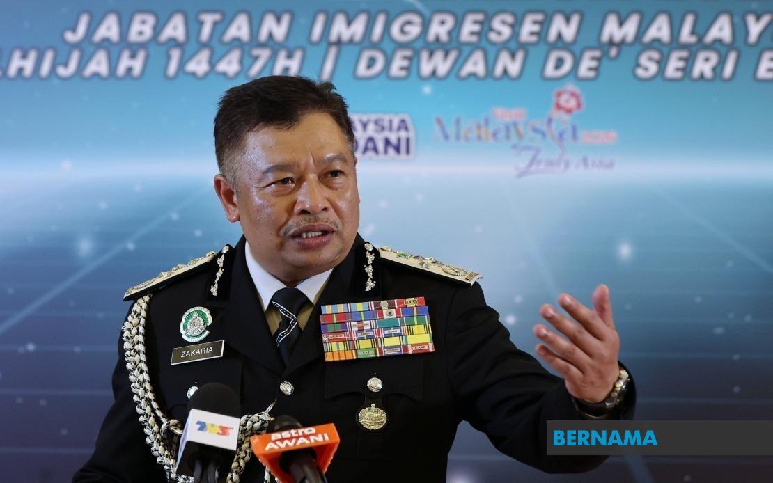 Only Two Airlines Affected by Malaysian Passport 10-Year Validity Issue, Says Immigration Chief