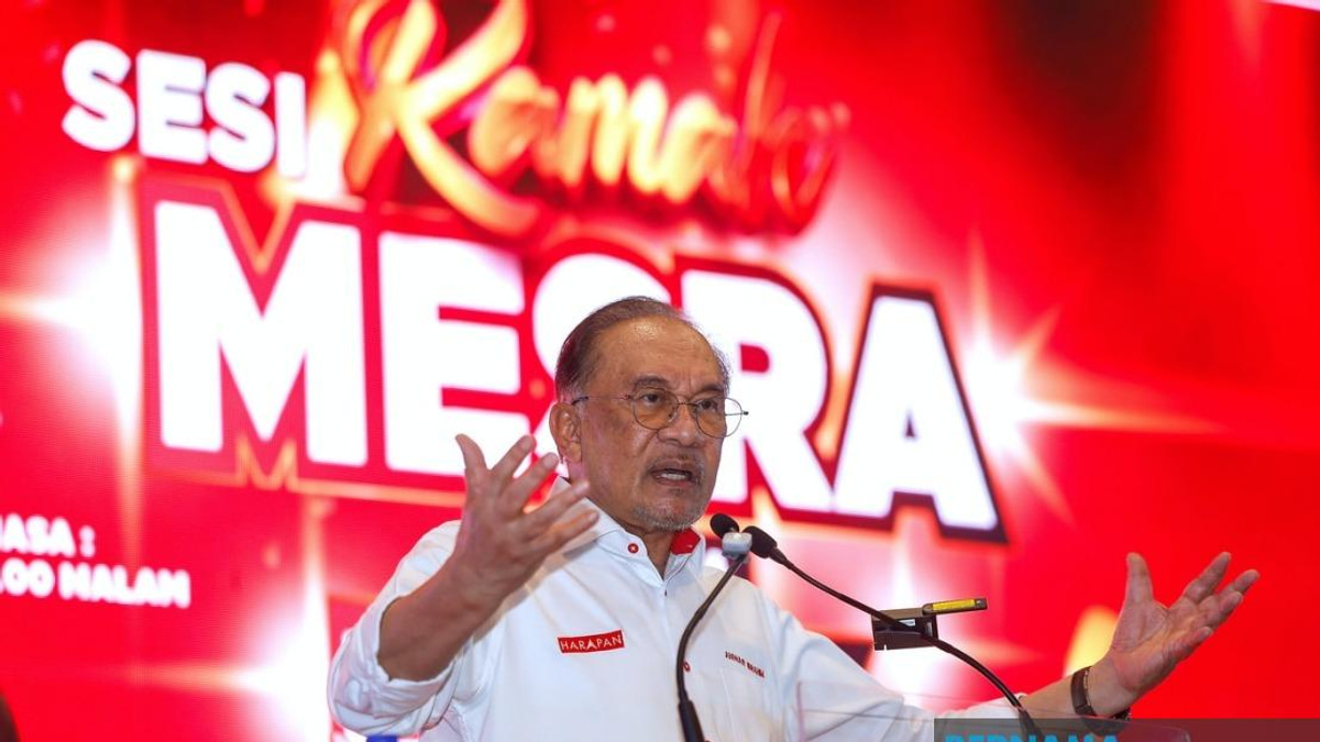 PM Anwar Warns Against Race-Based Politics, Urges Inclusive Nation-Building