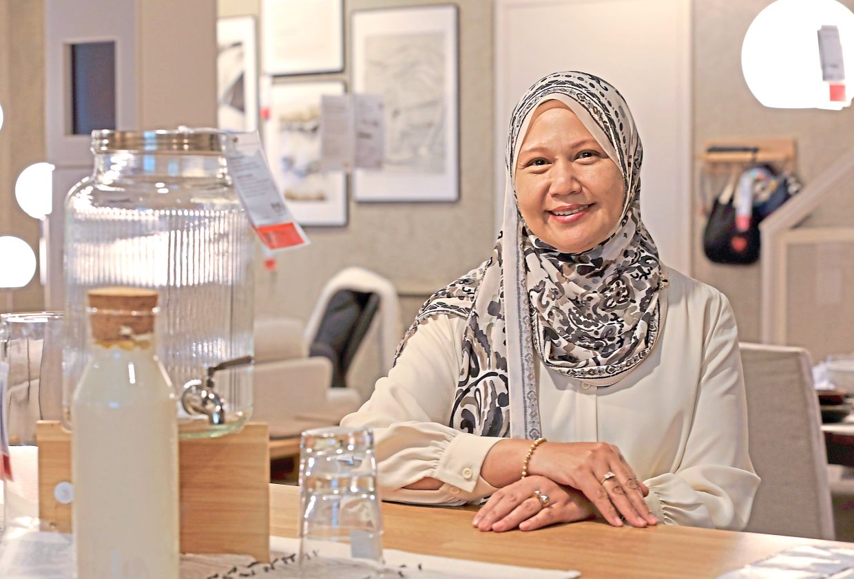 Beyond the Paycheque: What Keeps Malaysian Workers Committed to Their Employers