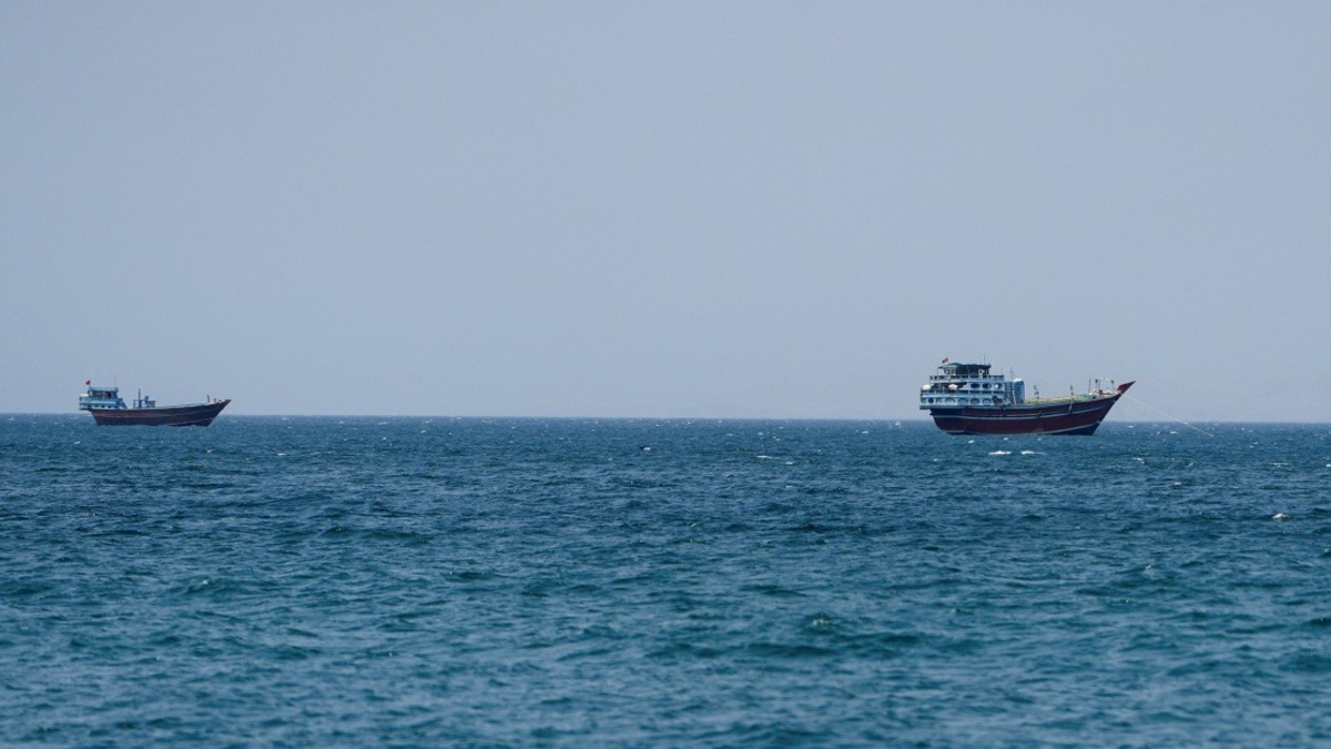 Iran's Top Security Official Ties Hormuz Strait Reopening to US Policy Shift