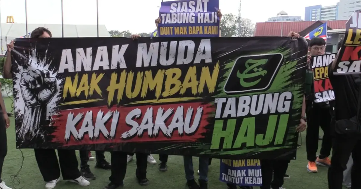 Melaka PKR Members Demand Rapid Investigation into Tabung Haji Controversy Outside Party Congress