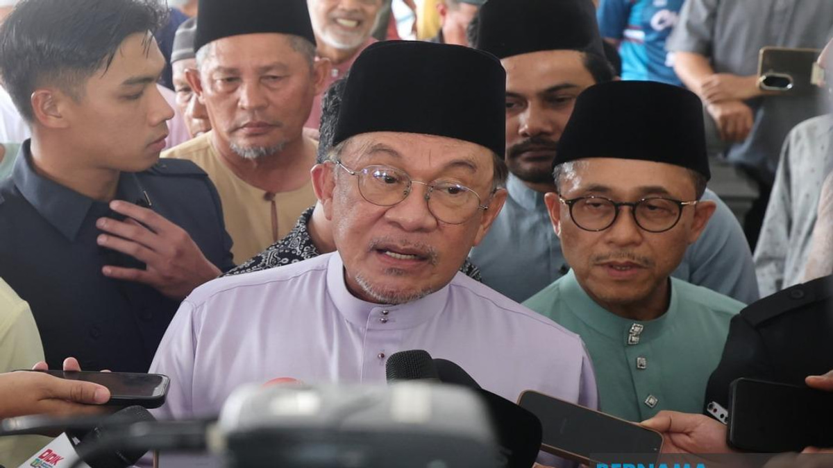 Anwar Pushes for Streamlined Local Authority Approvals to Strengthen Malaysia's Competitiveness