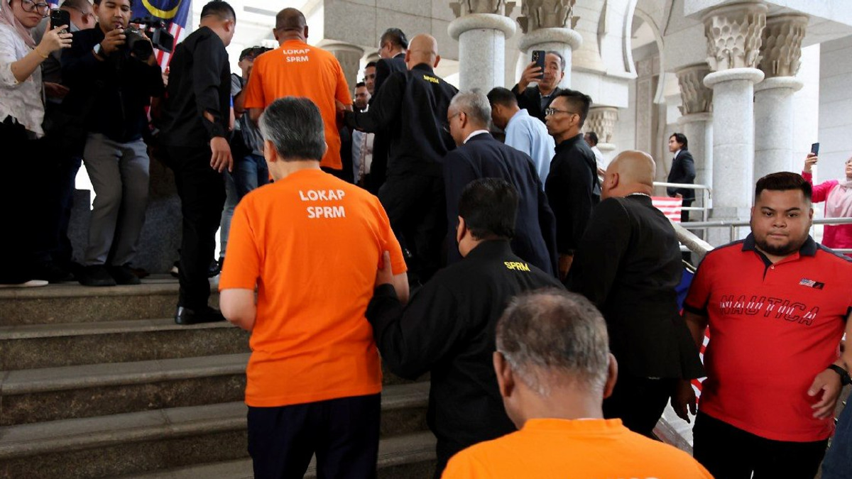 Former TH Chair and Treasury Official Face Remand Hearing in Putrajaya