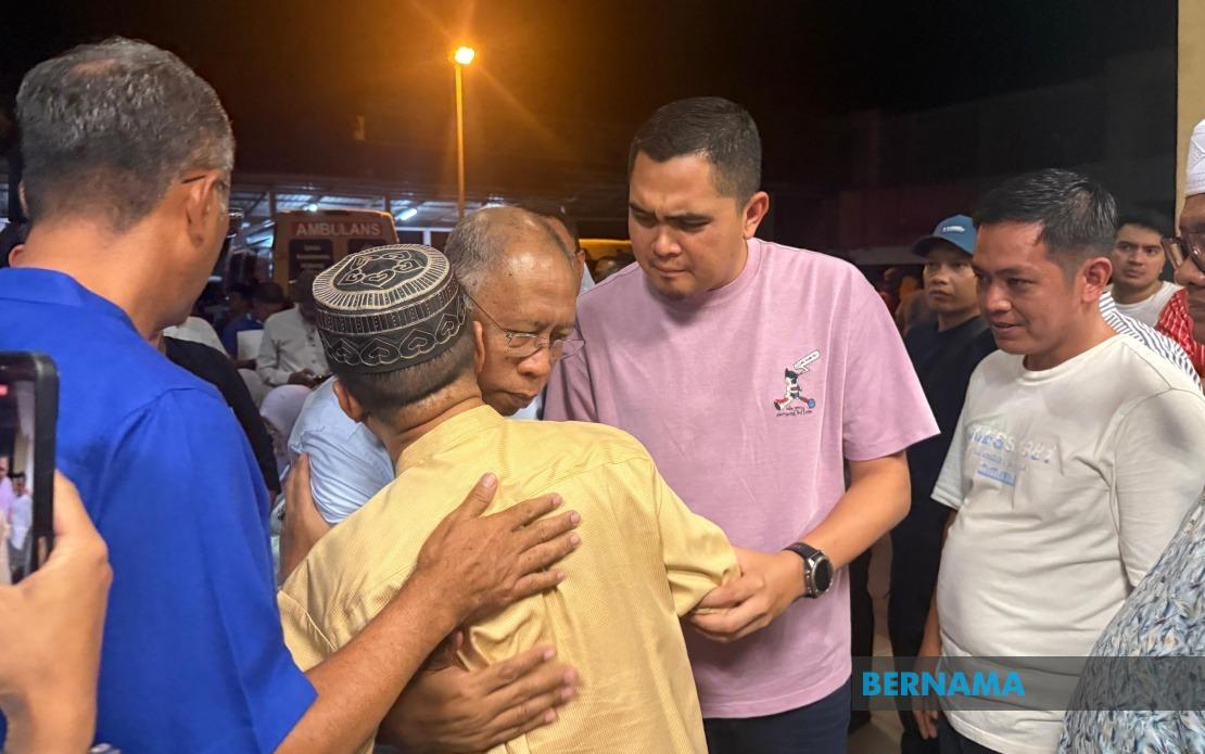 Rising UMNO Youth Leader Mohd Radzi Rahimi Killed in Tragic Tree Collapse with Family
