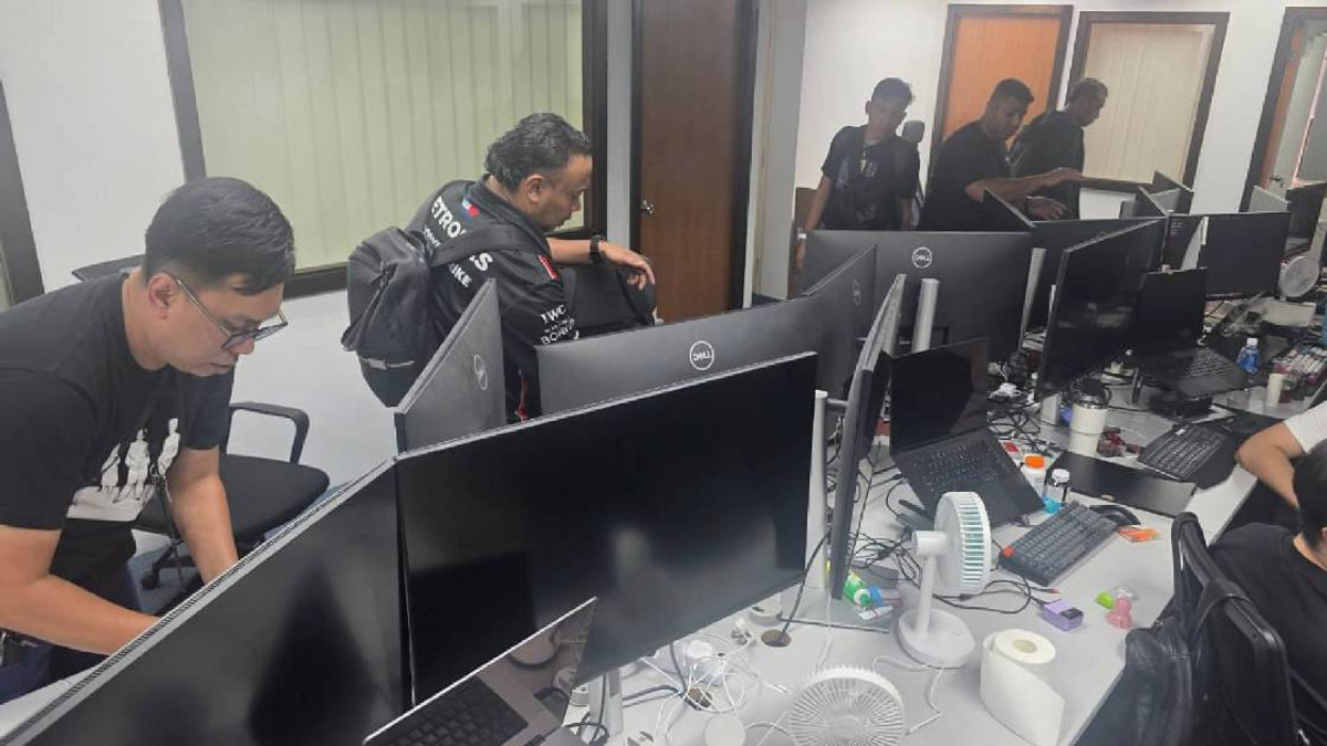 Police Dismantle Illegal World Cup Betting Ring in Kuala Lumpur, Arresting 11 Including Six South Koreans