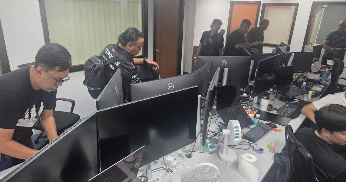 Police Dismantle Illegal World Cup Betting Ring in Kuala Lumpur, Arresting 11 Including Six South Koreans