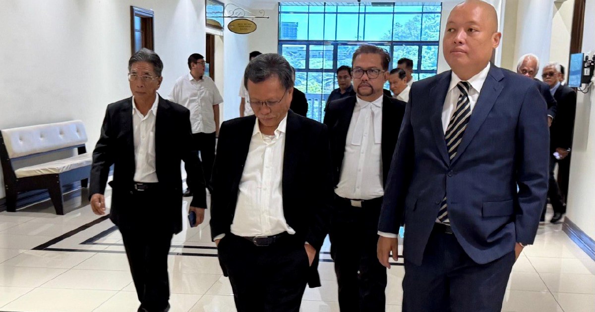 Shafie accepts court's contempt conviction, signals intention to pursue appeal