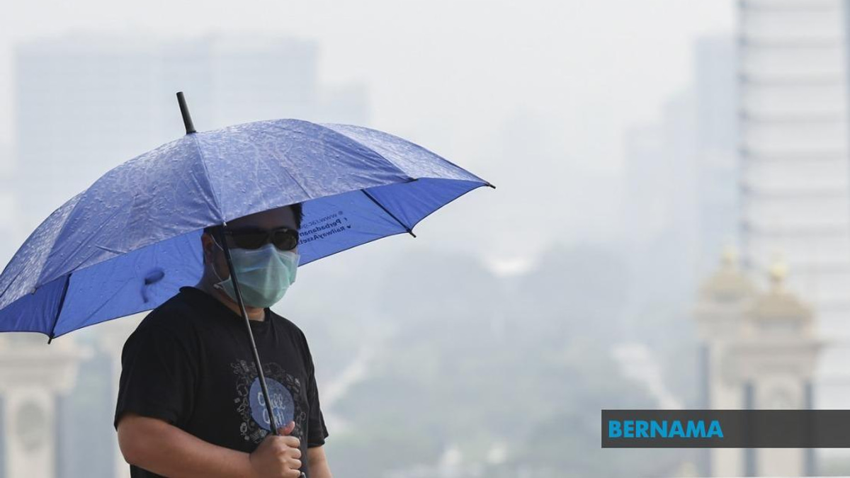 Serian's Air Quality Deteriorates to Unhealthy Levels Amid Monsoon Season Haze Risk