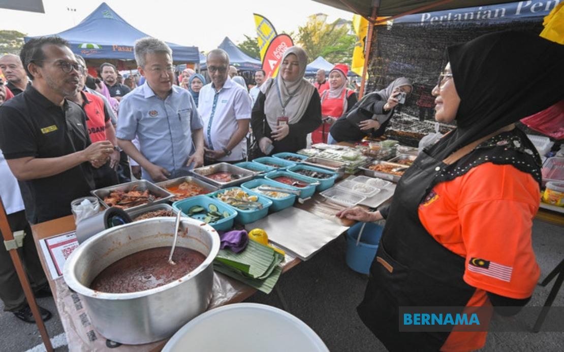 RM9.8 Billion Microfinance Drive Targets Small Traders Nationwide