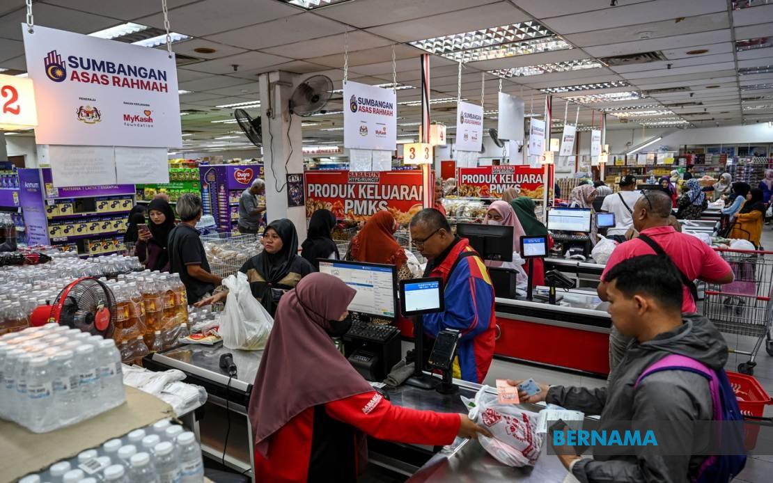 Budget to Explore Higher Payouts for STR and SARA if Economy Permits, Says PM Anwar