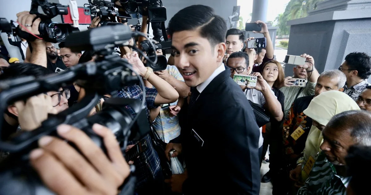 Syed Saddiq's Corruption Case Hangs in Limbo as Federal Court Delays Ruling