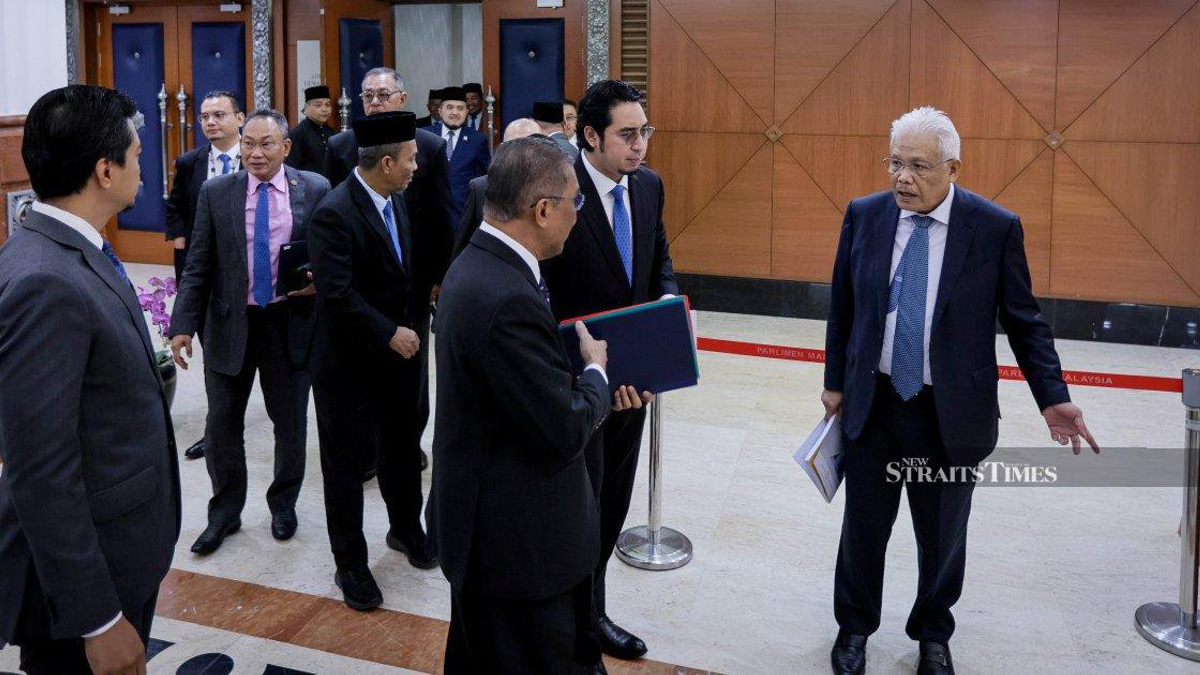 When Walkouts Become the Message: How Parliamentary Protest Shapes Malaysia's Political Theatre
