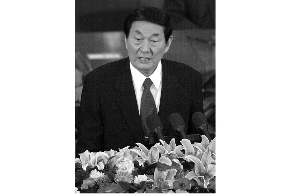 Anwar Pays Tribute to Former Chinese Premier Zhu Rongji, Crediting Him with Strengthening Malaysia-China Relations