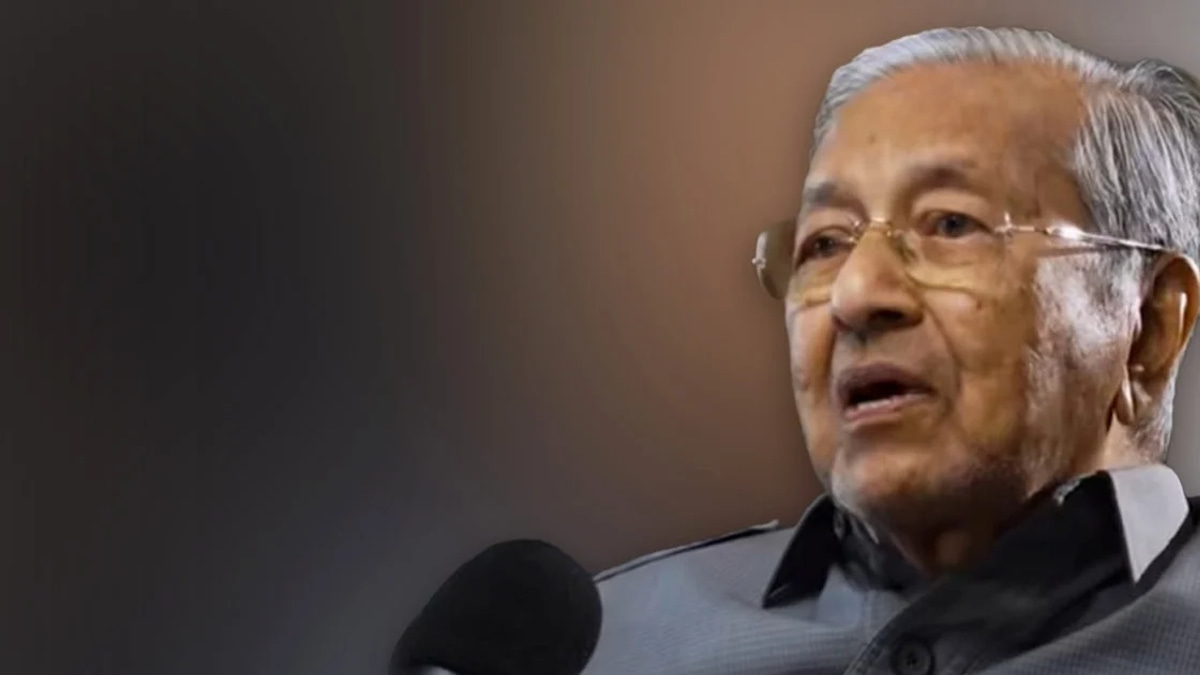 At 101, Tun Mahathir Shares Secrets to Long Life: Prioritise Health Over Indulgence