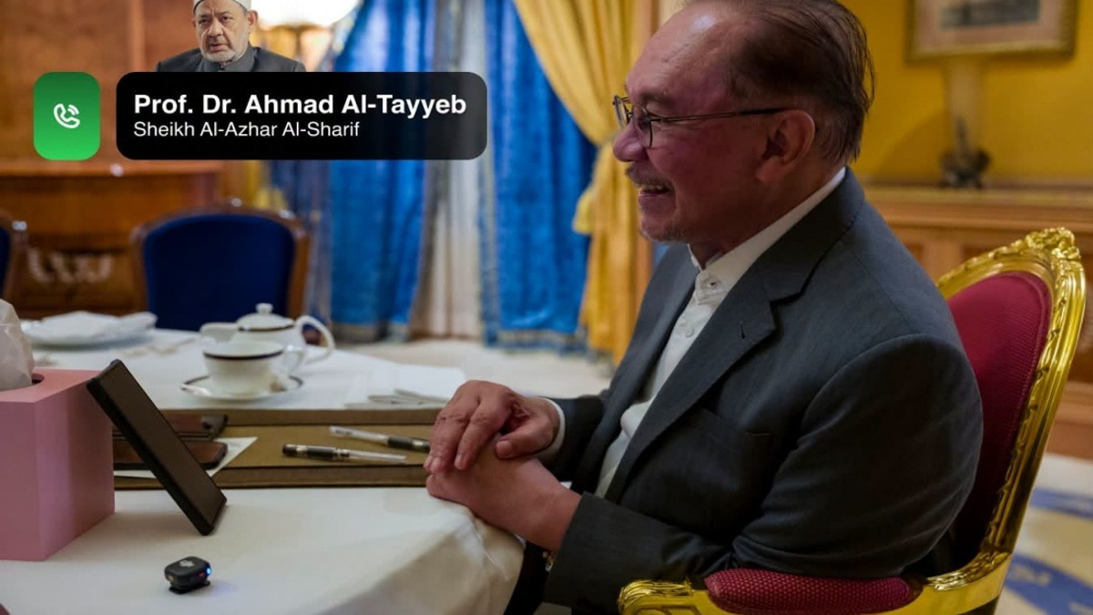 Anwar Discusses Islamic Education and Da'wah Efforts With Al-Azhar's Grand Imam