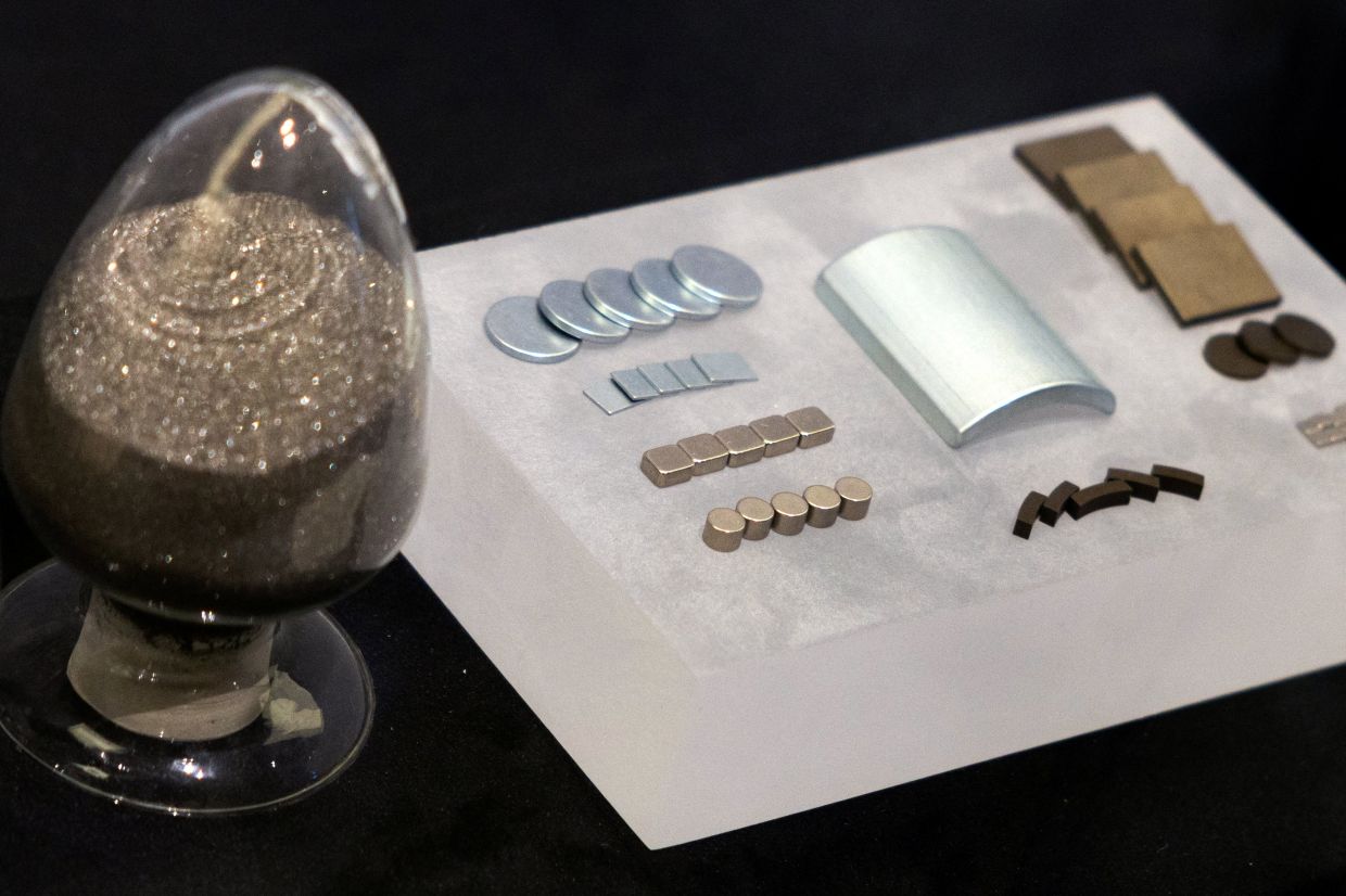 China expands scientific ties with Iran into rare earth exploration as geopolitical tensions rise