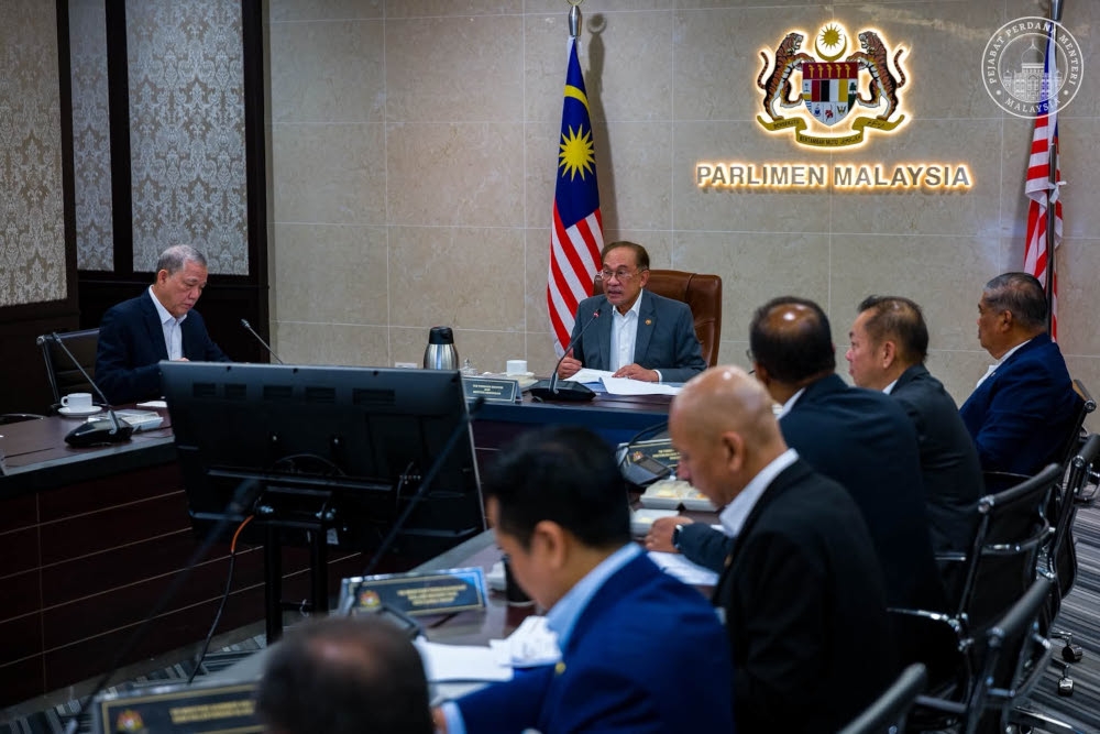Anwar Orders Urgent Food Security Measures as Super El Niño Looms