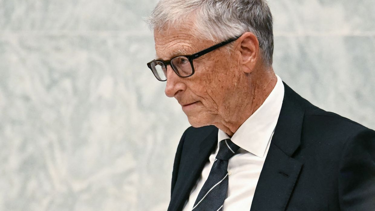 Gates Warns Global Systems Unprepared for Artificial Intelligence Disruption