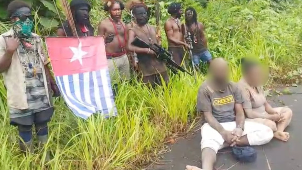 West Papua Separatists Execute Three Indigenous Papuans, Escalating Internal Conflict