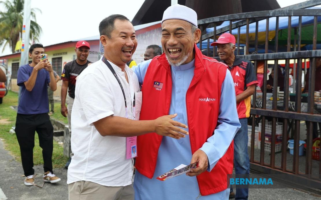 Cousins Competing for Klawang Seat Campaign with Civility as Negeri Sembilan State Election Heats Up