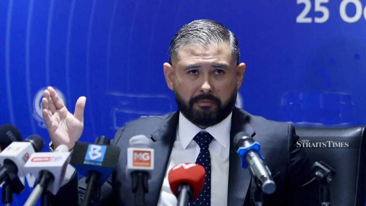 Johor's Regent Rejects 'Leakage' Narrative, Blames Federal Government for Revenue Drain