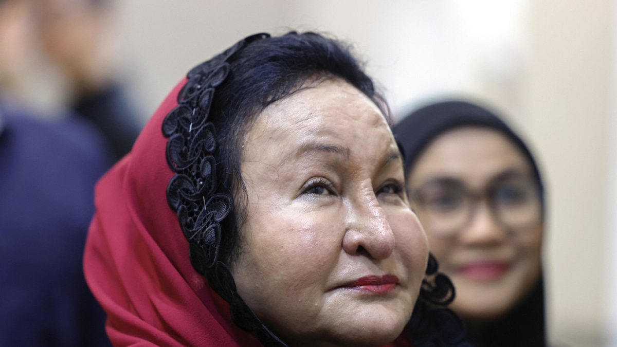 Najib Razak to Have Vascular Procedure, Wife Rosmah Confirms