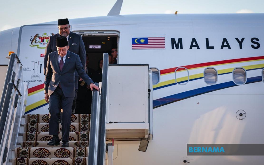PM Anwar Begins Two-Day Visit to Turkmenistan to Strengthen Bilateral Ties