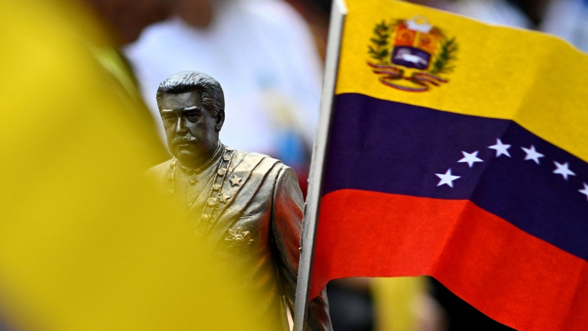 US Court Sets June 2027 Trial for Venezuelan President Maduro Amid International Outcry