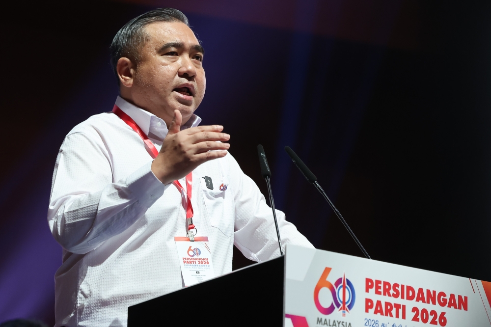 DAP Throws Full Support Behind Anwar's Plan to Scrap AUKU, But Transport Minister Signals Push for Wider Overhaul