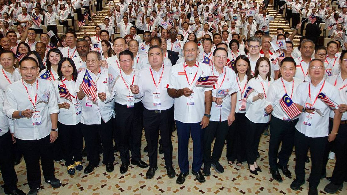DAP Must Keep Speaking Up Within Unity Government, Warns Party Veteran