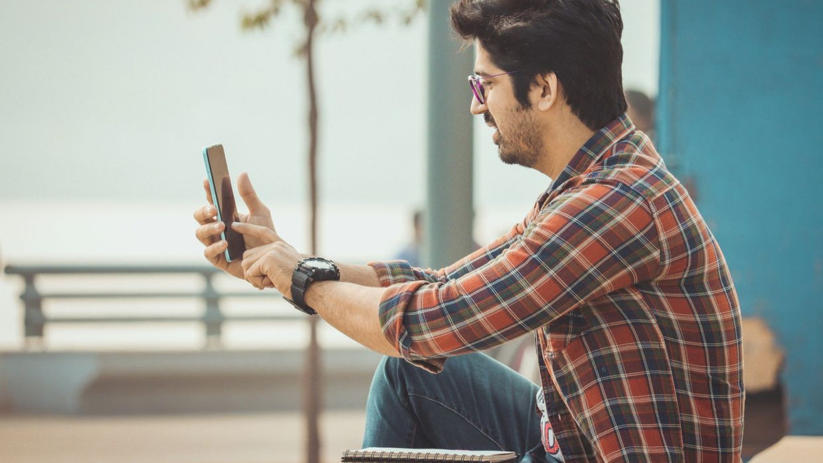 India's Gen Z protesters find workarounds as government imposes internet blackout