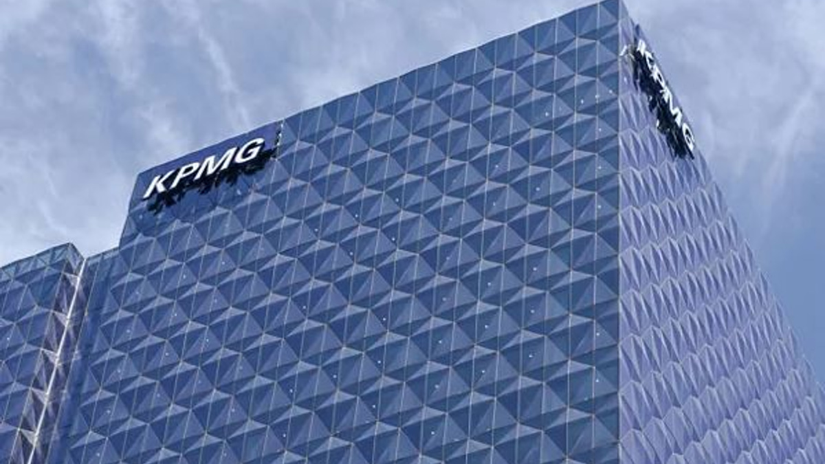 KPMG Australia's leadership overhaul: Chairman and two partners resign over audit misconduct scandal