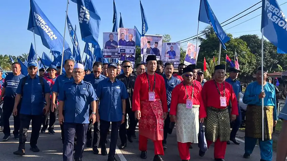 Muhyiddin rallies support for Bukit Kepong candidate in show of party unity