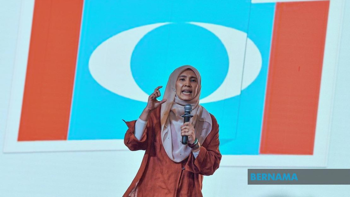 PKR grants Nurul Izzah temporary leave as deputy president; Saifuddin assumes interim role