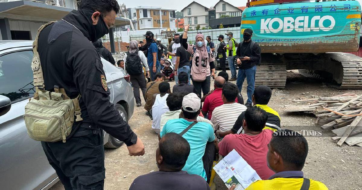 528 Foreign Workers Detained in Widespread Construction Site Immigration Enforcement