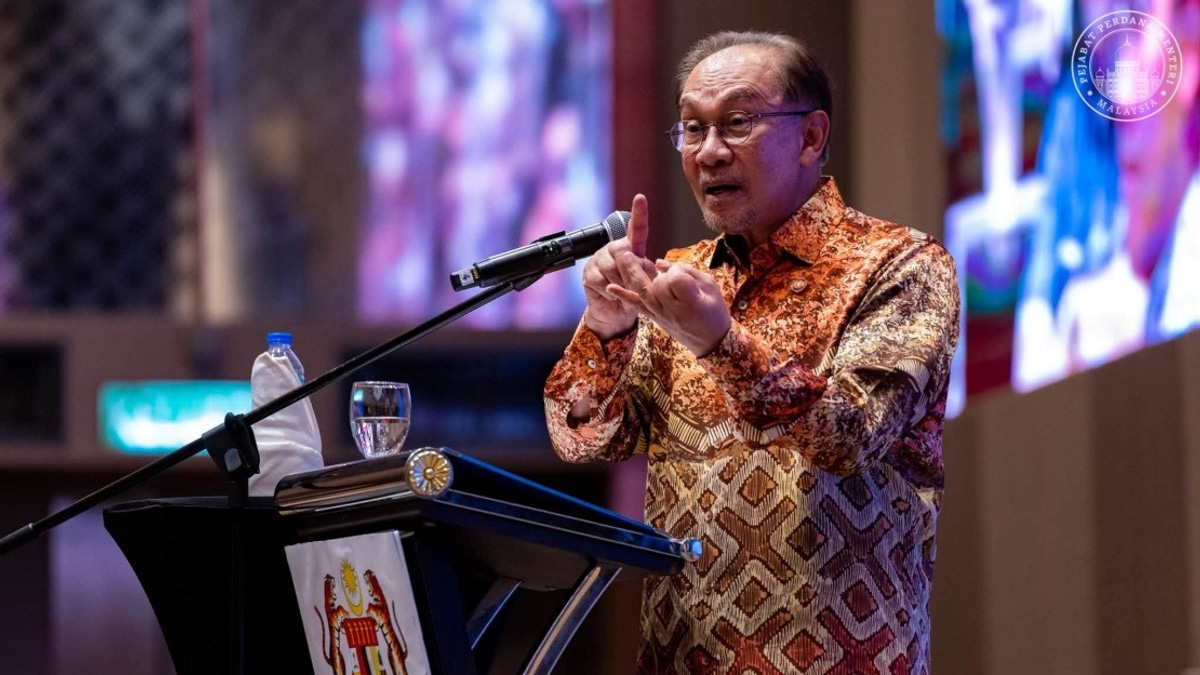 Government Committed To Addressing Young People's Challenges, Says PM Anwar