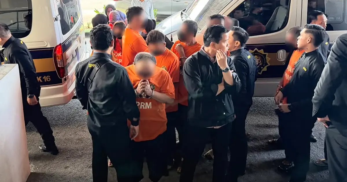 Corruption Dragnet Snares 13 Including Senior Government Official in RM2.5 Million Case