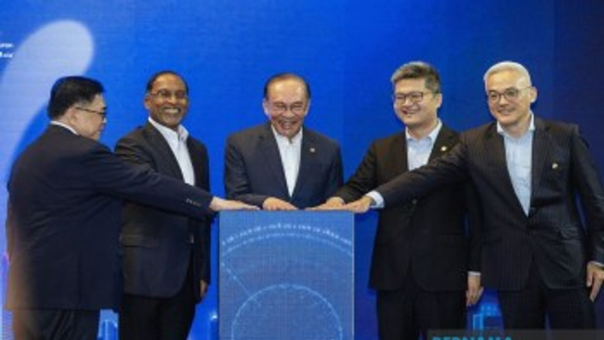 Ant International's KL Hub to Create Jobs and Advance Malaysia's Digital Ambitions, Says PM Anwar