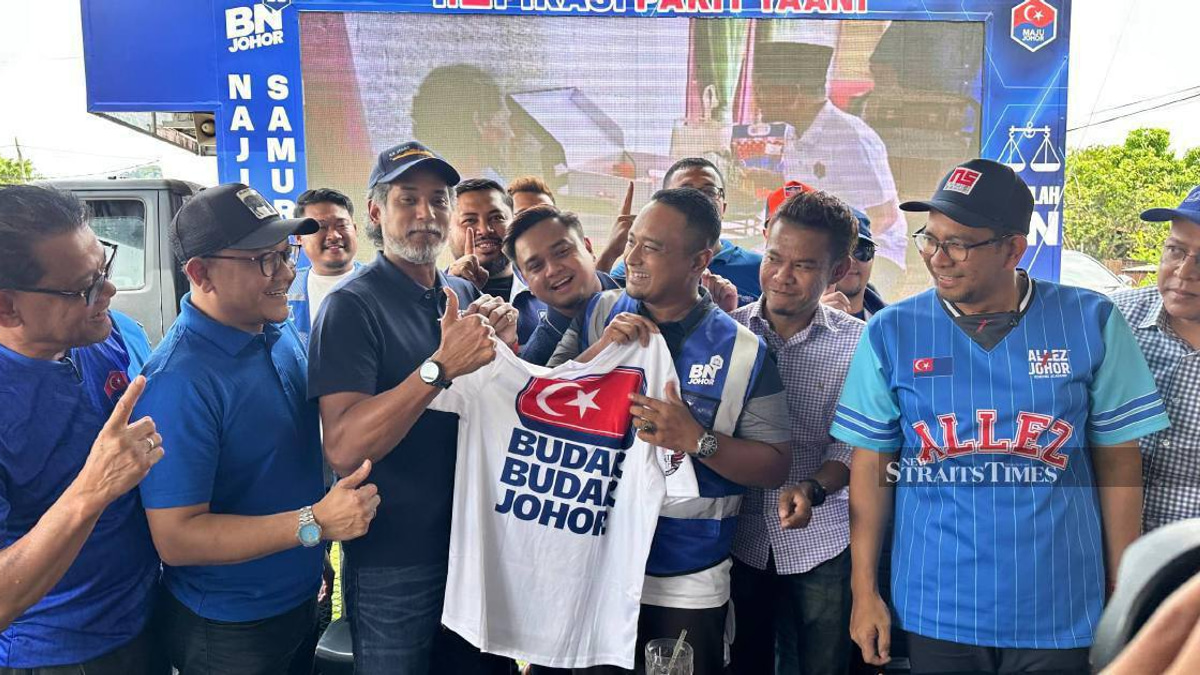 Khairy Calls on Bersatu to Align with BN in Uncontested Johor Seats